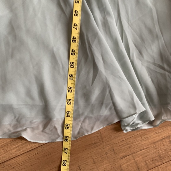 Host Pick 🌟Sage green long evening gown 16 👗 - Picture 15 of 15